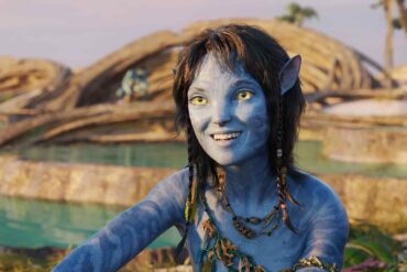 Sigourney Weaver as Kiri in a still from Avatar: The Way of Water